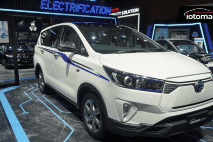 Toyota Innova Hybrid